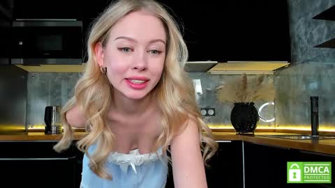 Snapshot of aleksa_cutie chatting on 01-25-25, 09:26 Next stream - 2 dec -  online show from 01-25-25, 09:26