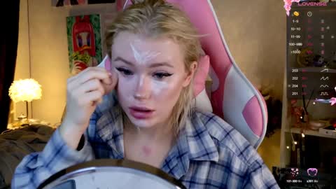 Snapshot of aleksalore chatting on 12-09-24, 04:45 Lexi online show from 12-09-24, 04:45