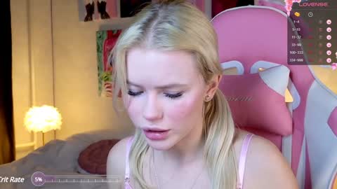 Snapshot of aleksalore chatting on 01-10-25, 03:50 Lexi online show from 01-10-25, 03:50