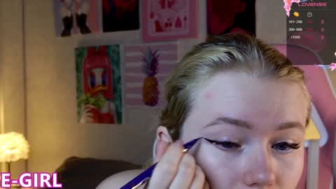 Snapshot of aleksalore chatting on 01-27-25, 03:37 Lexi online show from 01-27-25, 03:37