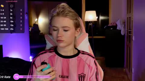 Snapshot of aleksalore chatting on 03-03-25, 04:14 Lexi online show from 03-03-25, 04:14