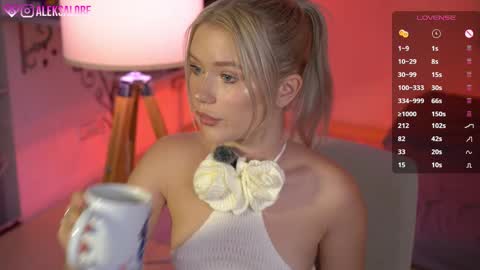 Snapshot of aleksalore chatting on 10-25-25, 03:14 Lexi online show from 10-25-25, 03:14