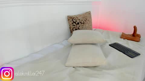 Snapshot of aleksandra_miller chatting on 02-26-25, 03:19 Aleksandra online show from 02-26-25, 03:19