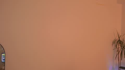 Snapshot of alemaniababe chatting on 01-11-25, 02:41 Ale online show from 01-11-25, 02:41