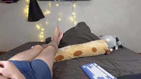 Alena online show from 11-22-25, 06:40