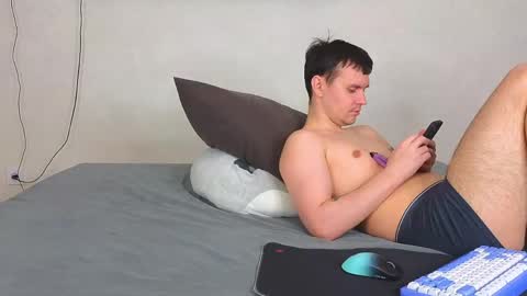 Alena online show from 05-21-26, 01:51