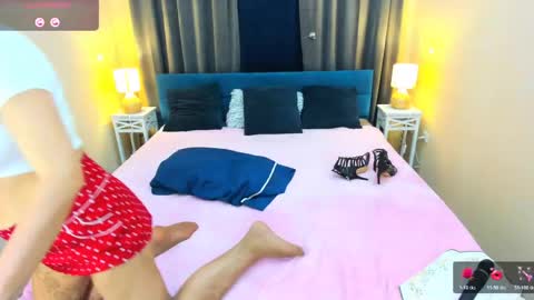 Snapshot of alencia_ chatting on 05-23-26, 06:23 Alensi online show from 05-23-26, 06:23