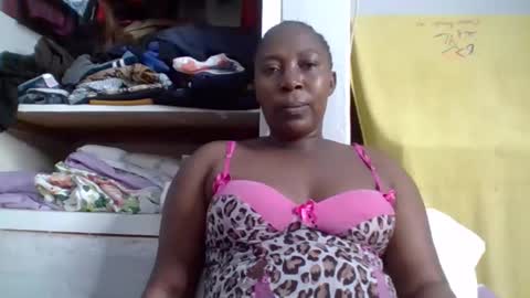 Noreen Kennth and Emilly online show from 10-19-25, 05:13