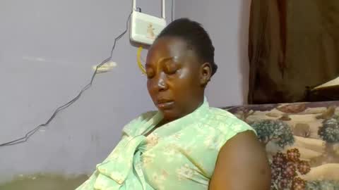 Noreen Kennth and Emilly online show from 04-14-26, 07:25