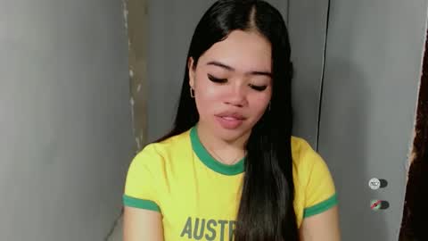 alesha_vibe_me online show from 09-16-25, 04:35