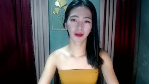 Snapshot of alesharios chatting on 10-05-25, 10:07 Alesha online show from 10-05-25, 10:07