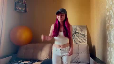 Emma online show from 06-29-26, 03:57