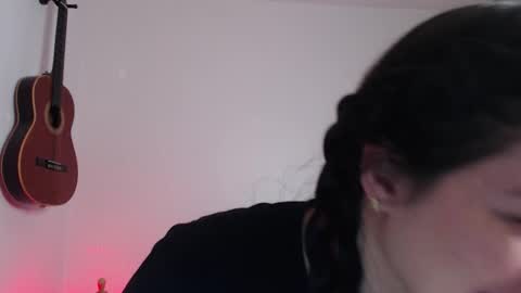 Snapshot of aleska_bell69 chatting on 02-03-26, 11:32 Aleska online show from 02-03-26, 11:32