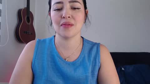 Snapshot of aleska_bell69 chatting on 03-09-26, 05:06 Aleska online show from 03-09-26, 05:06