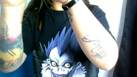 Snapshot of aleska_dollx chatting on 06-15-26, 08:22 QUEEN OFF MILk IM BACK 15 NOV online show from 06-15-26, 08:22