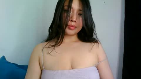 Snapshot of aleska_dollx chatting on 06-19-26, 06:34 QUEEN OFF MILk IM BACK 15 NOV online show from 06-19-26, 06:34