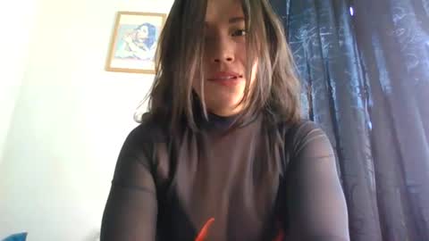 Snapshot of aleska_dollx chatting on 06-25-26, 06:23 QUEEN OFF MILk IM BACK 15 NOV online show from 06-25-26, 06:23