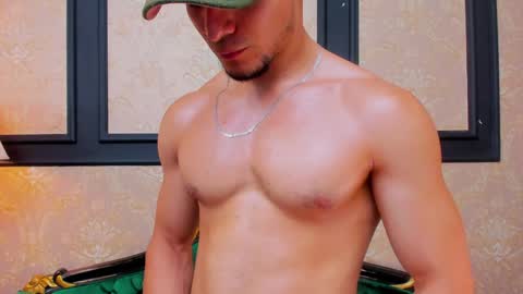 Snapshot of aless_king chatting on 01-23-25, 06:14 Alessandro King online show from 01-23-25, 06:14