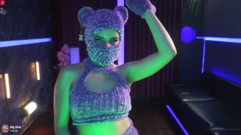 Alessa Goreng online show from 12-22-24, 10:06