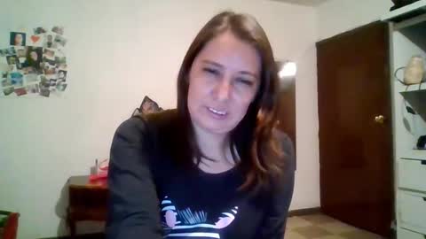 Snapshot of alessandraconrado chatting on 10-28-25, 06:17 Alessandra Conrado online show from 10-28-25, 06:17