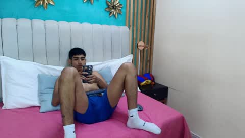 Snapshot of alessandro_blake chatting on 05-18-26, 06:47 Alessandro online show from 05-18-26, 06:47