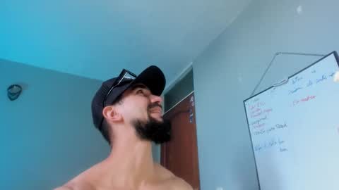 Kciqu3  Independent model online show from 09-19-25, 05:24