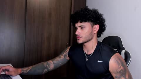 Alessandro Vanni online show from 01-16-25, 11:59