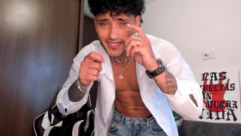 Alessandro Vanni online show from 09-13-25, 06:51