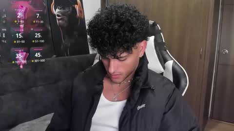 Alessandro Vanni online show from 11-12-25, 10:41