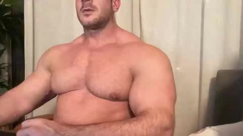 Alessandrobuilder online show from 11-06-25, 12:11