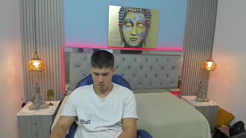Snapshot of alessandrofranco chatting on 03-17-26, 01:47 Alessandro Franco online show from 03-17-26, 01:47