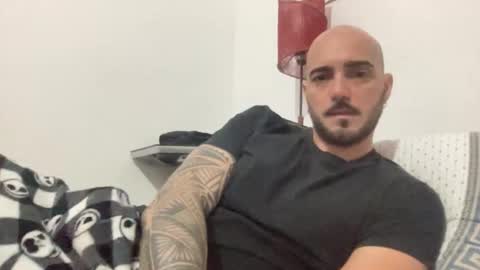 Snapshot of alessandromori91 chatting on 12-15-25, 11:42 alessandromori91 online show from 12-15-25, 11:42