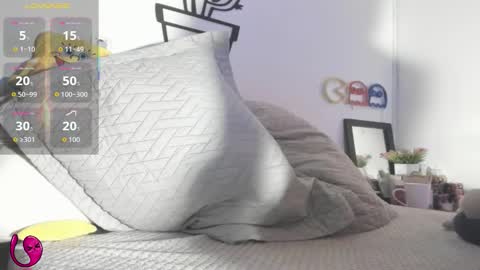 Snapshot of alessia28__ chatting on 11-24-25, 12:16 Alessia online show from 11-24-25, 12:16