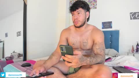 Snapshot of alessia_hot1 chatting on 01-31-25, 01:45 alessia_hot1 online show from 01-31-25, 01:45