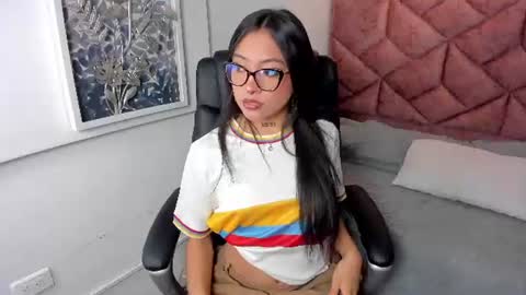 Alessia  online show from 07-08-26, 03:55