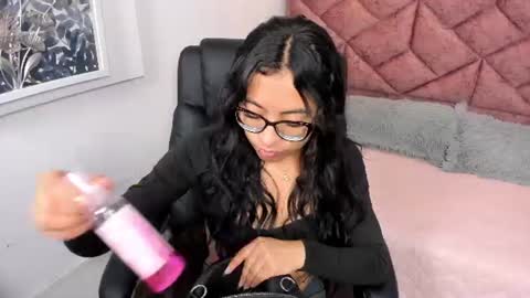Alessia  online show from 07-15-26, 03:34
