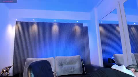 Alessia  Everyday From 0530 to 1430 Col Time online show from 11-14-25, 12:04