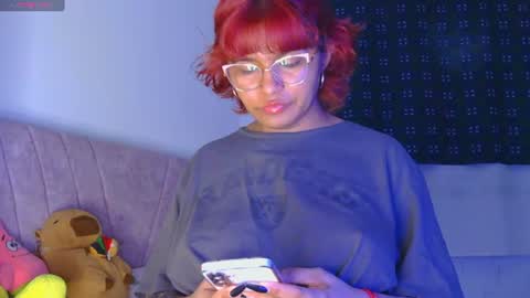 Snapshot of alessia_temptation chatting on 06-26-26, 04:06 alessia_temptation online show from 06-26-26, 04:06
