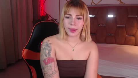 Alessia online show from 09-16-25, 04:02