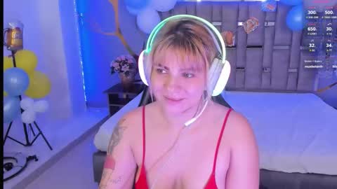 Alessia online show from 10-01-25, 04:07