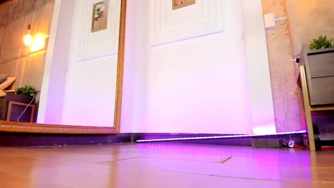 Snapshot of alessialondon chatting on 02-03-25, 06:56 Alessia online show from 02-03-25, 06:56