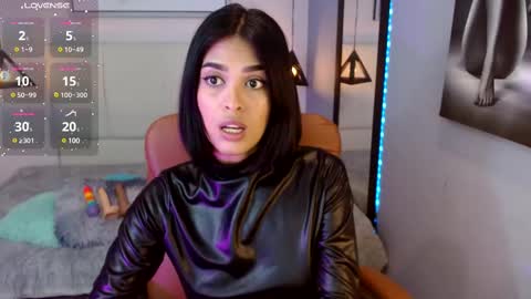 Snapshot of alessiaval chatting on 03-08-25, 11:58 Valery online show from 03-08-25, 11:58