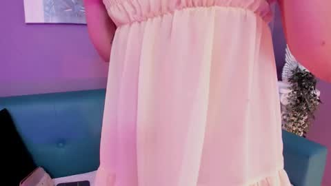 Snapshot of alessiia__ chatting on 01-11-26, 03:11 alessiia__ online show from 01-11-26, 03:11