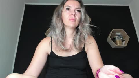 alesys69 online show from 10-12-25, 09:25