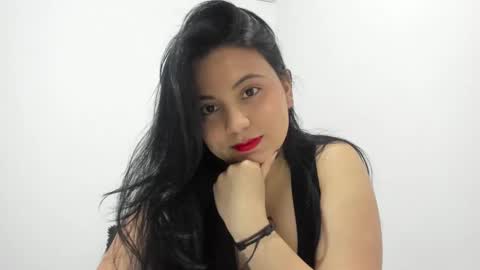 Snapshot of aleteacher chatting on 01-13-25, 12:51 Alejandra online show from 01-13-25, 12:51
