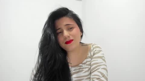 Snapshot of aleteacher chatting on 01-21-25, 11:55 Alejandra online show from 01-21-25, 11:55