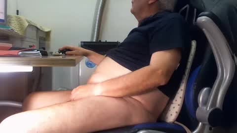 Snapshot of alex47100 chatting on 12-11-24, 09:19 alex47100 online show from 12-11-24, 09:19