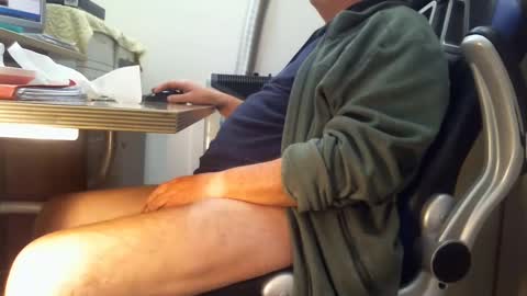 Snapshot of alex47100 chatting on 01-05-25, 09:37 alex47100 online show from 01-05-25, 09:37