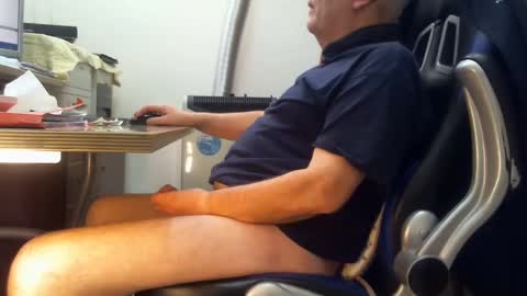 Snapshot of alex47100 chatting on 01-24-25, 10:00 alex47100 online show from 01-24-25, 10:00