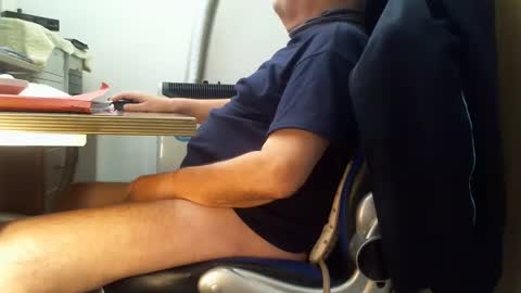 Snapshot of alex47100 chatting on 01-29-25, 09:01 alex47100 online show from 01-29-25, 09:01